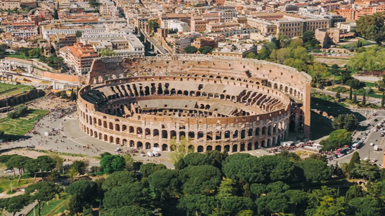 Private Colosseum & Ancient Rome Tour with Hotel Pickup