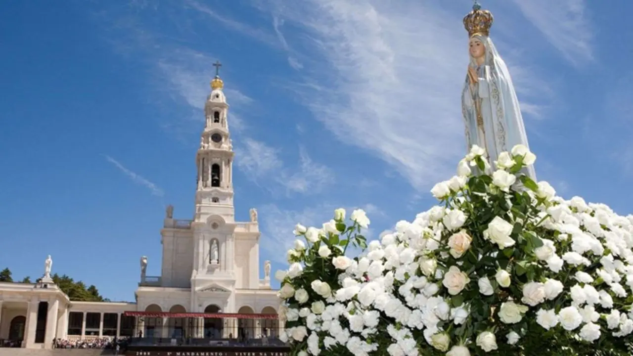 Fátima and Portugal's West Coast - Private Day Trip from Lisbon