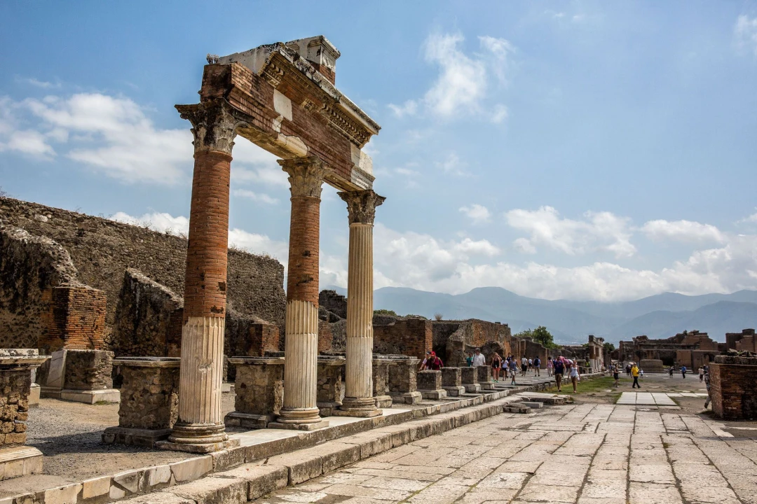 Pompeii, Herculaneum & Vesuvius, Daily Tour from Rome