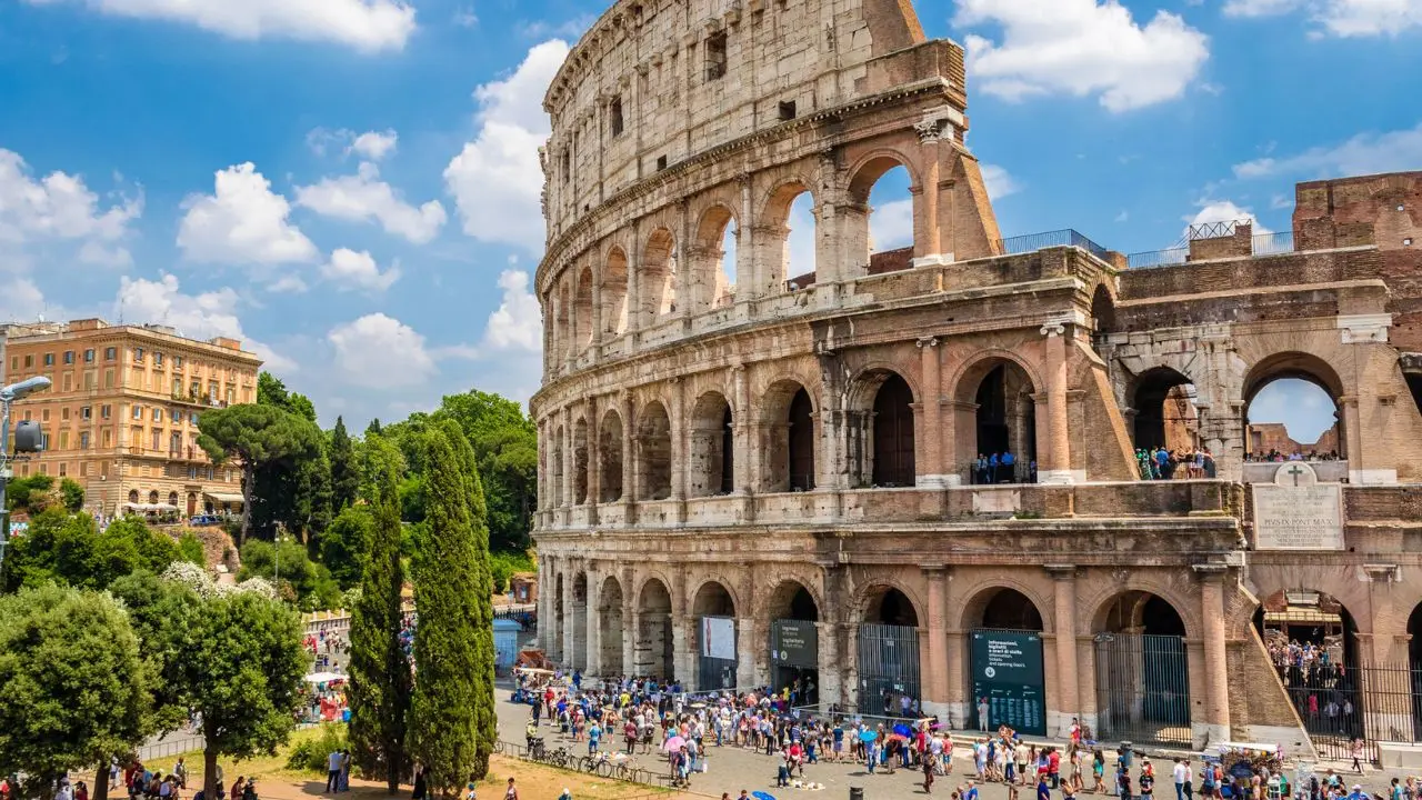 Colosseum, Roman Forum & Palatine Hill — 3-Hour Guided Tour