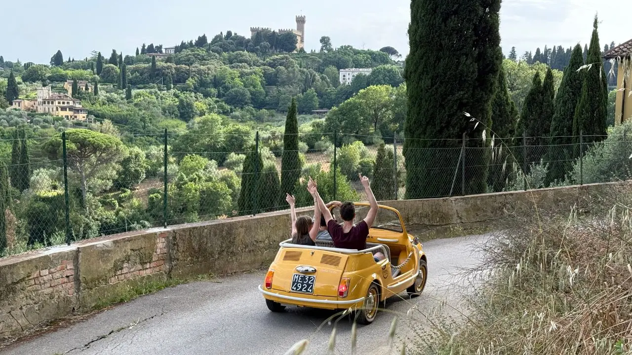 Tuscan Countryside from Florence by eFiat 500