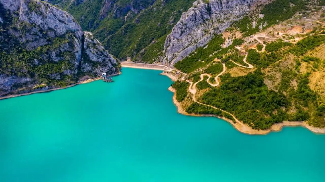 Hike Gamti Mountain with Bovilla Lake View & Canyon
