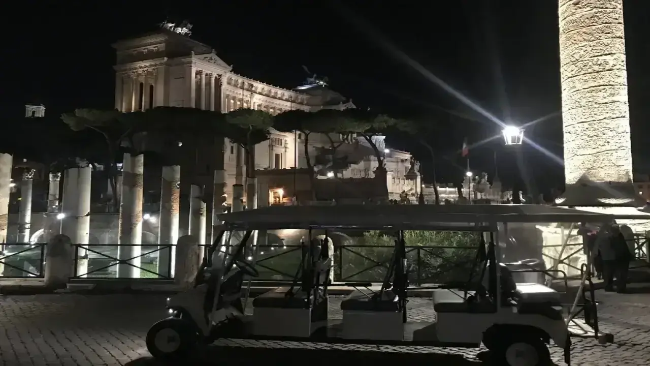 Discover Rome at Night: Exclusive PRIVATE Golf Cart Tour